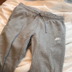 Men’s nike joggers